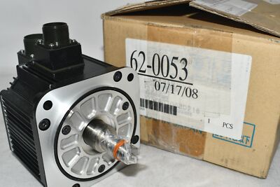 NEW HAAS 62-0053 Servo Motor YASKAWA SGMG-05A2AB 450W 1500RPM 200V 3.8AMP ENCODE