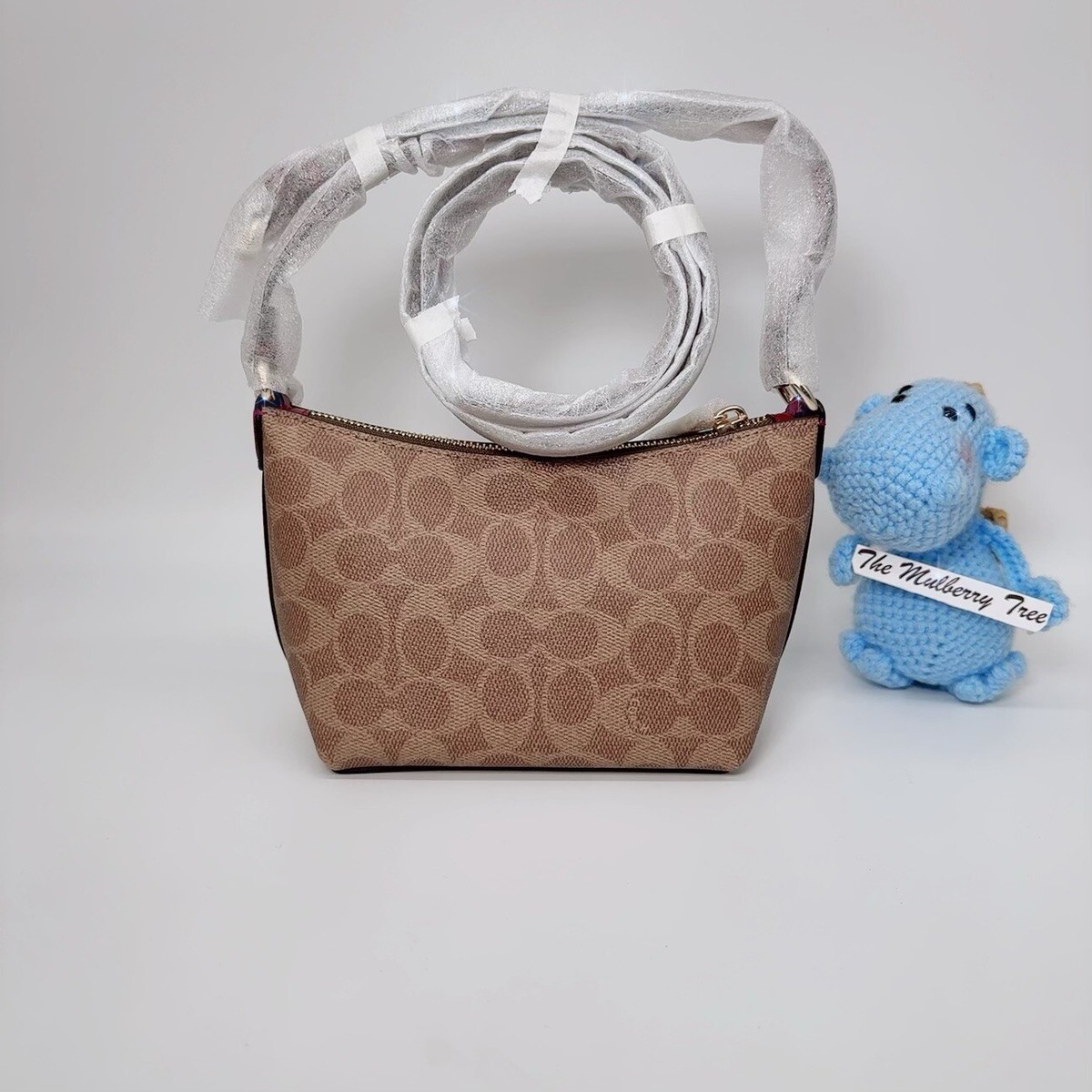 COACH 馬車パターン ボディバッグ・26日まで s-l1200.jpg