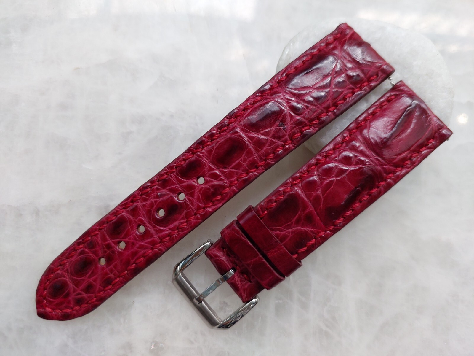 Burgundy Alligator Print Leather Watch Strap 18-20mm