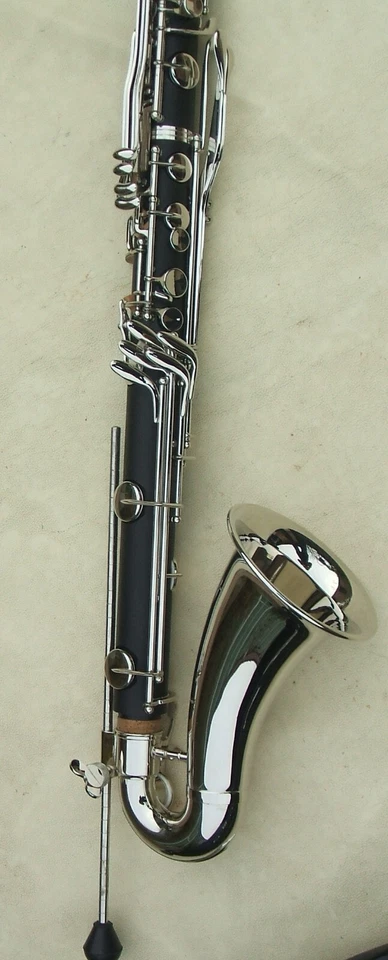 Juego de clavijas y campana de clarinete bajo con bola de goma y juego de clips niquelados Foto 2 de 4