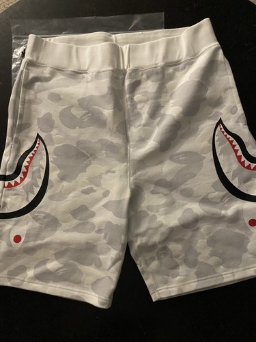 AUTHENTIC BAPE CITY CAMO SIDE SHARK 