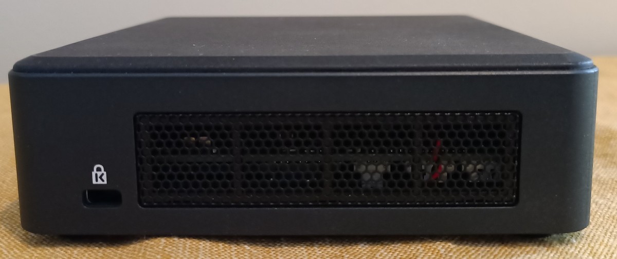 Intel NUC NUC11TNK Intel Core i5-1135G7 2.4GHz 8GB RAM 250GB SSD