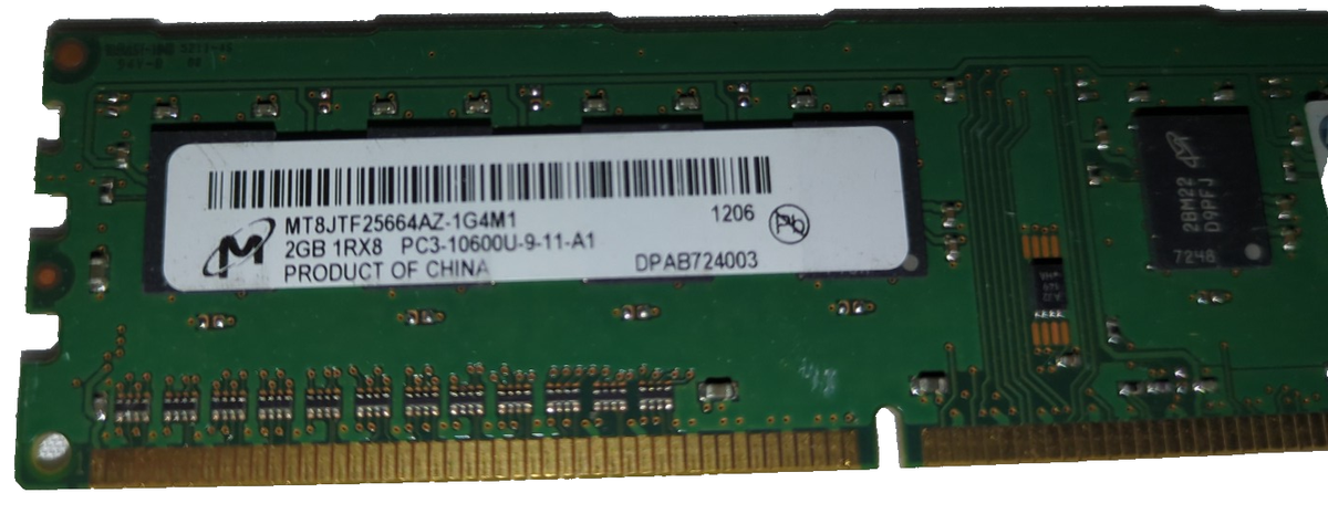 Micron DDR3 2GB 1Rx8 PC3-10600U mt8jtf25664az-1g4d1?2?GB