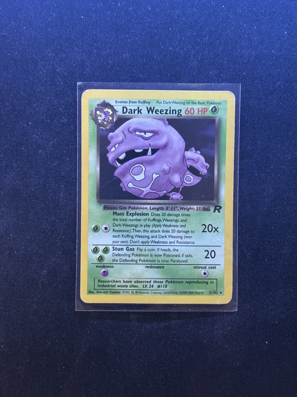 Dark Weezing 31/82 MP Team Rocket WOTC Pokemon