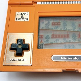 Nintendo Game & Watch DONKEY KONG DK-52 1982 With Box and original instructions 