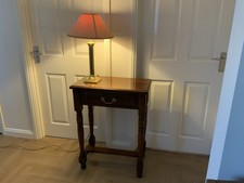 Beautiful Console Table Solid Wood Including Column Lamp