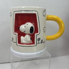 Peanuts Snoopy Doghouse Sculpted Mug 14.5 oz....