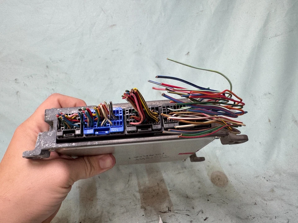 Honda Insight 2000 híbrido OEM CONTROL DEL MOTOR módulo informático 37820-PHM-505 Foto 4 de 4