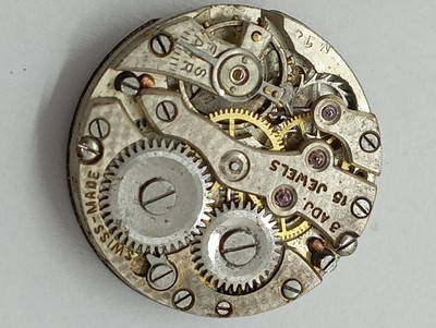 Vintage TRENCH Oriosa Cal. AM watch Movement Main Spring 15 Jewels 3 Adjustment!