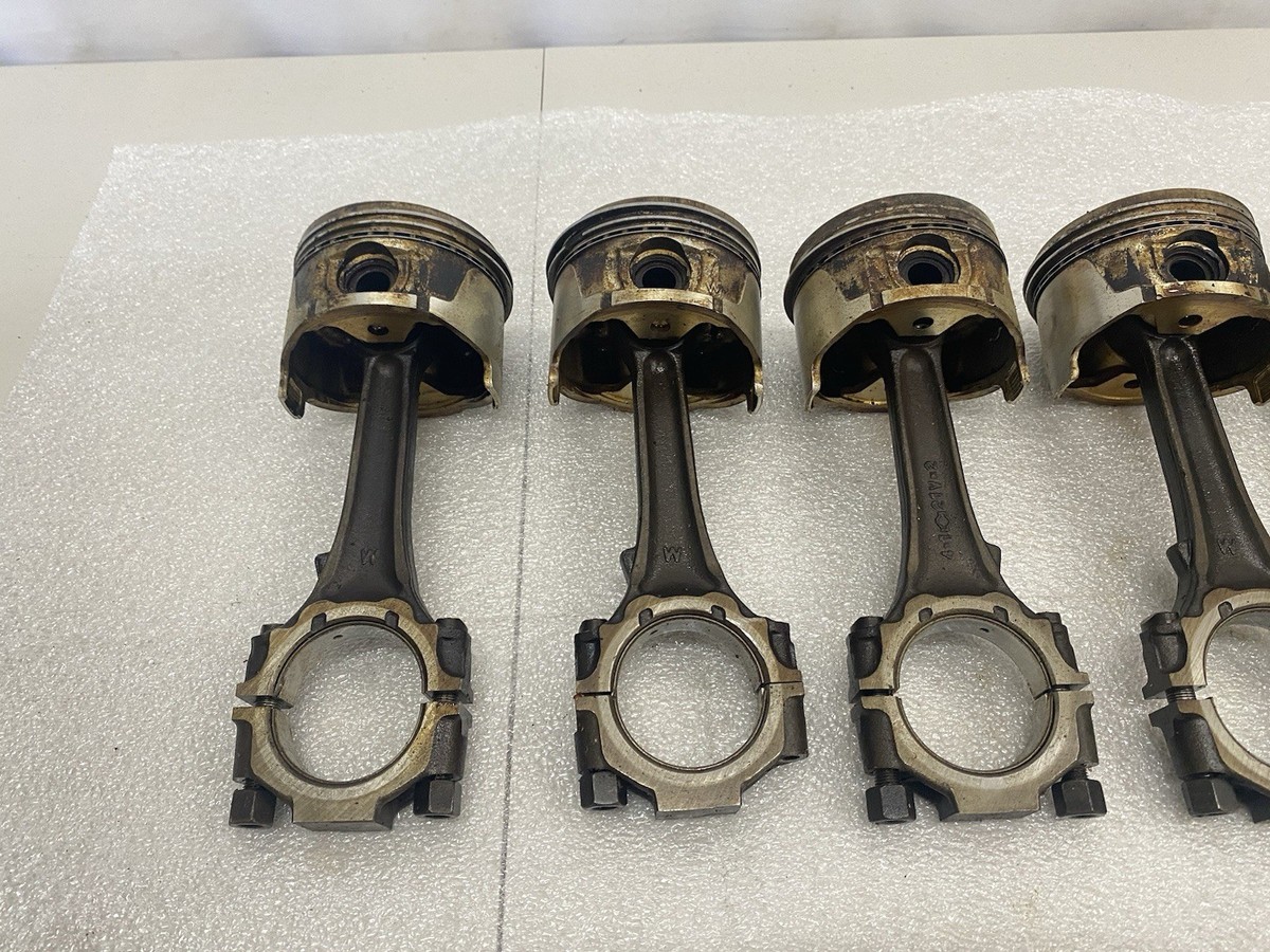 1984-1989 Nissan 300ZX Z31 OEM VG30 Engine Piston Connecting Rod