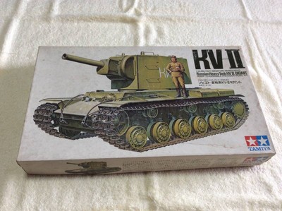 Soviet Heavy Tank KV-II Gigant 1/35 TAMIYA [Unassembled]