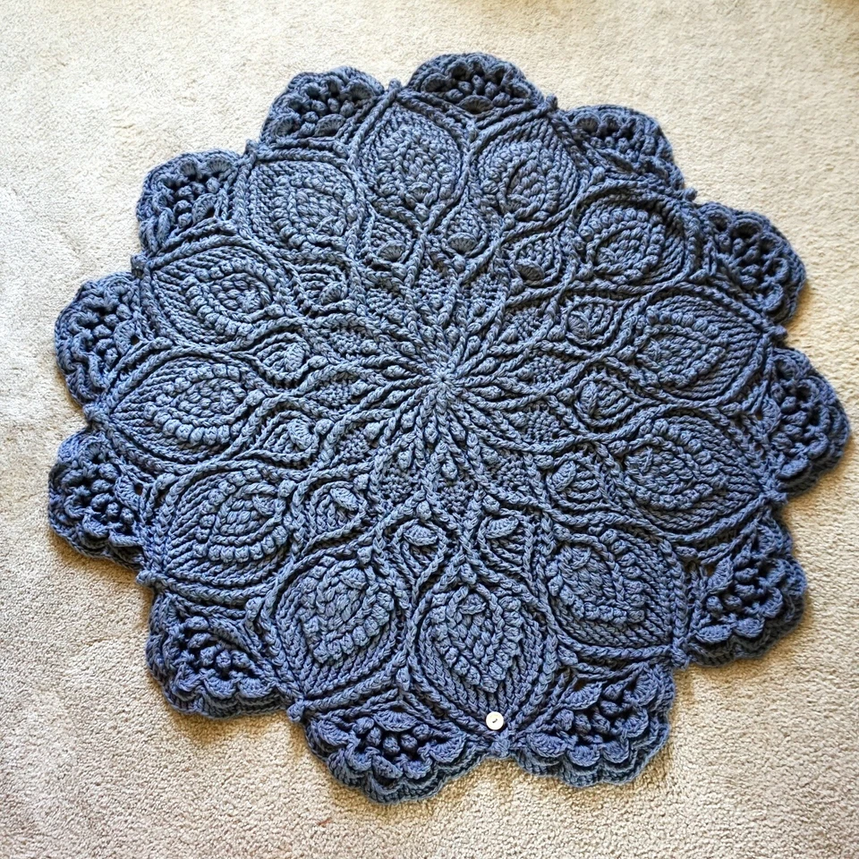 Alfombra de ganchillo hecha a mano área redonda 50” fibra natural abuela casa de campo retro EE. UU. Foto 4 de 4