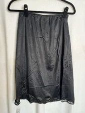 Vintage WONDERMAID Black Half Slip Skirt Silky Nylon Lace Trim Size large