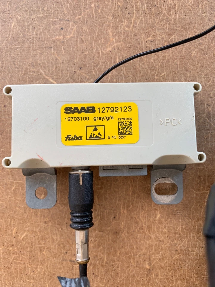 2003-2011 SAAB 9-3 FUSE BOX ELECTRICAL DISTRIBUTION UNIT 12766739 519160105 OEM - Image 2 of 4