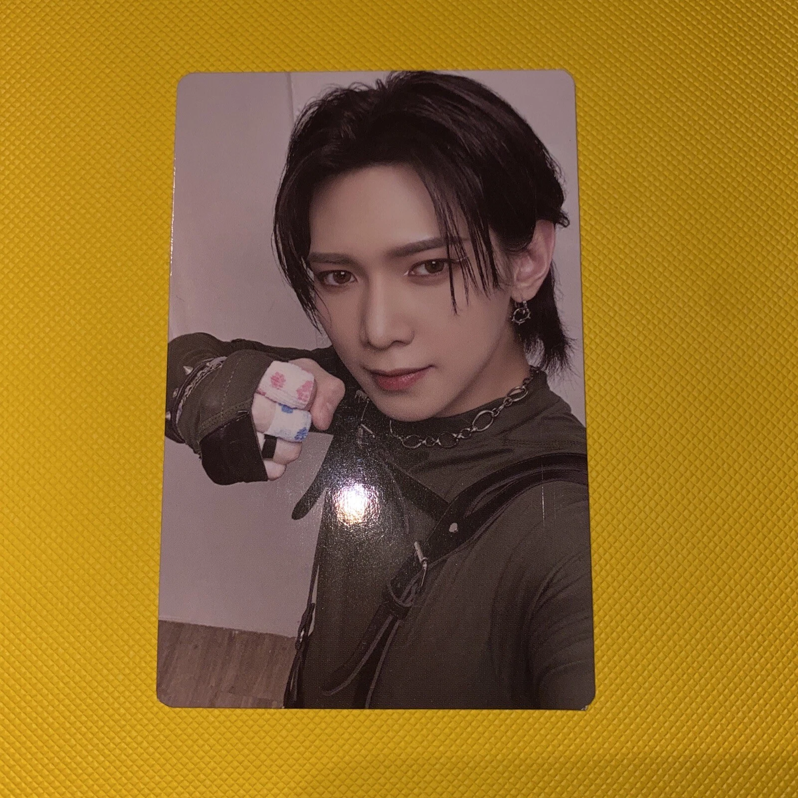 Yeosang - THE WORLD EP.2 : OUTLAW Album PC photocard photocard