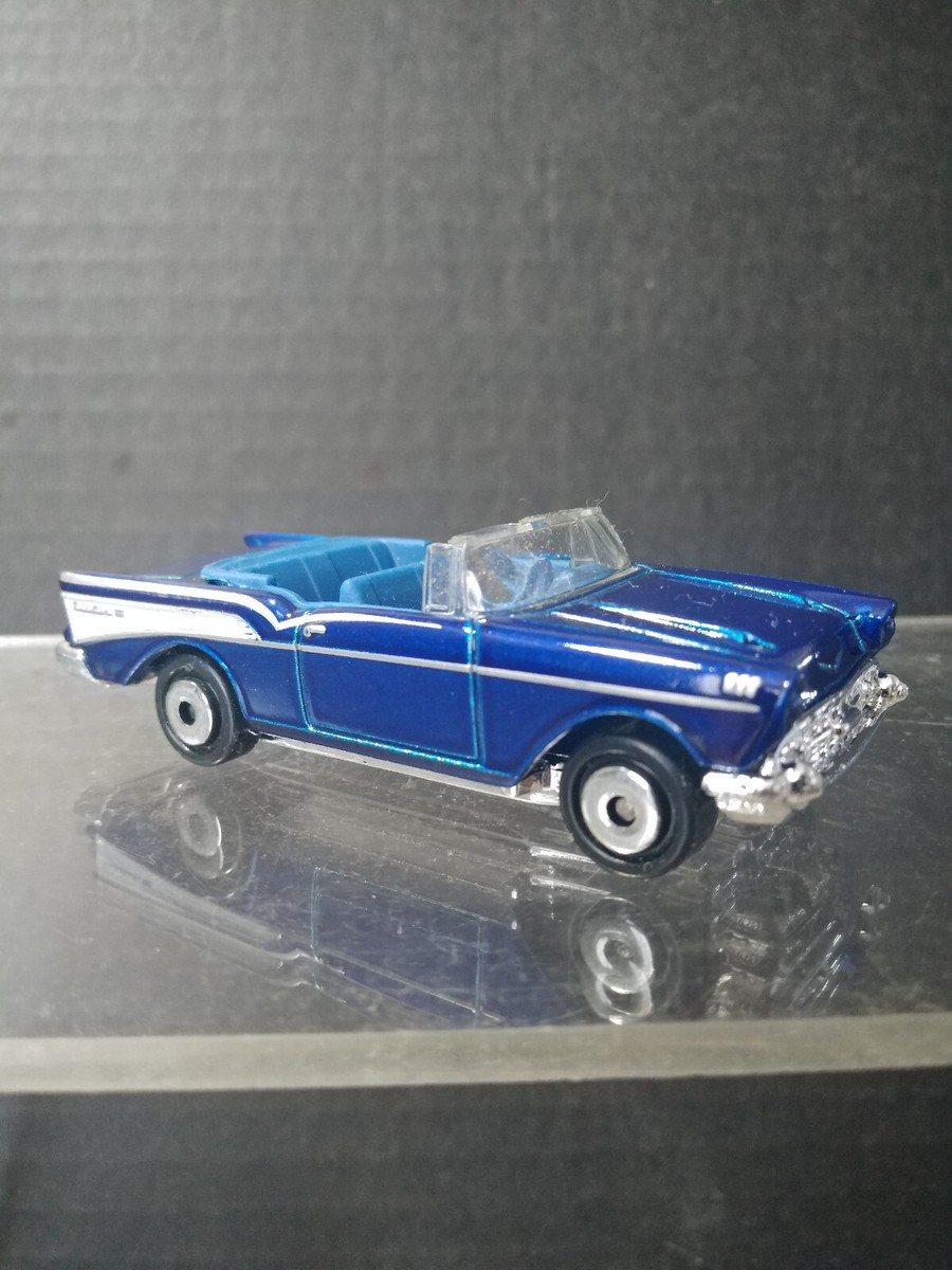 ミニカー MATCHBOX Chevrolet Bel Air Convertible 71nSt+H-FLL._AC_SY200_QL15_.jpg