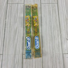 2 Vtg 1997 Nickelodeon Rugrats Oral-B Soft Children's Toothbrush Yellow Chuckie
