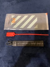 OFF WHITE INDUSTRIAL KEYCHAIN  BLACK ON BLACK  W/ZIP TIE  NEW IN BAG 