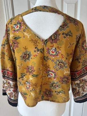 Seni Cache Women's Yellow Floral V-Neck Button-Front 3/4 Sleeve Crop Blouse M