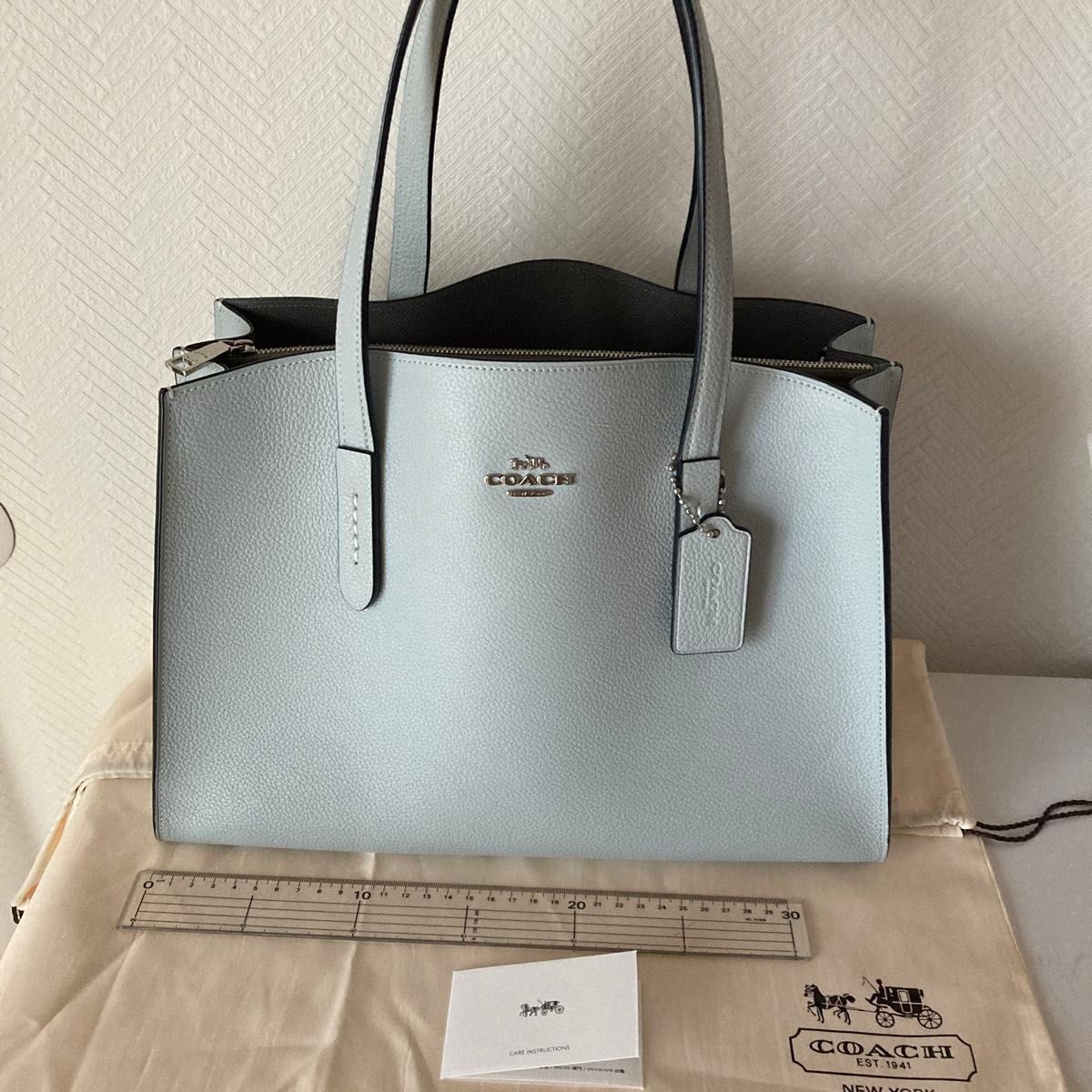 COACH Signature Leather Tote Bag for Women Stylish & Spacious