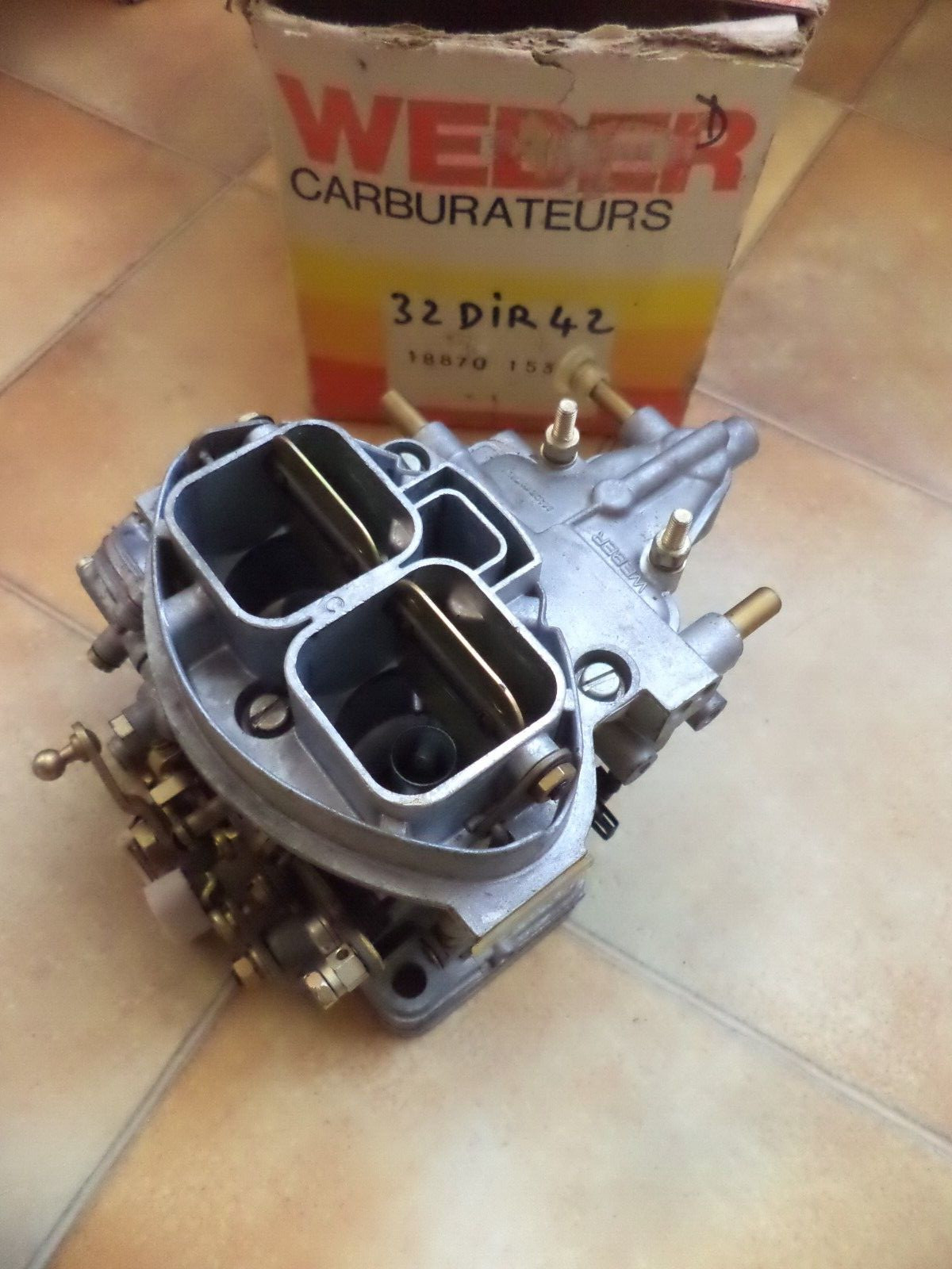 Carburateur Weber 32DIR42 origine Renault 16 piece neuve de collection 18870153