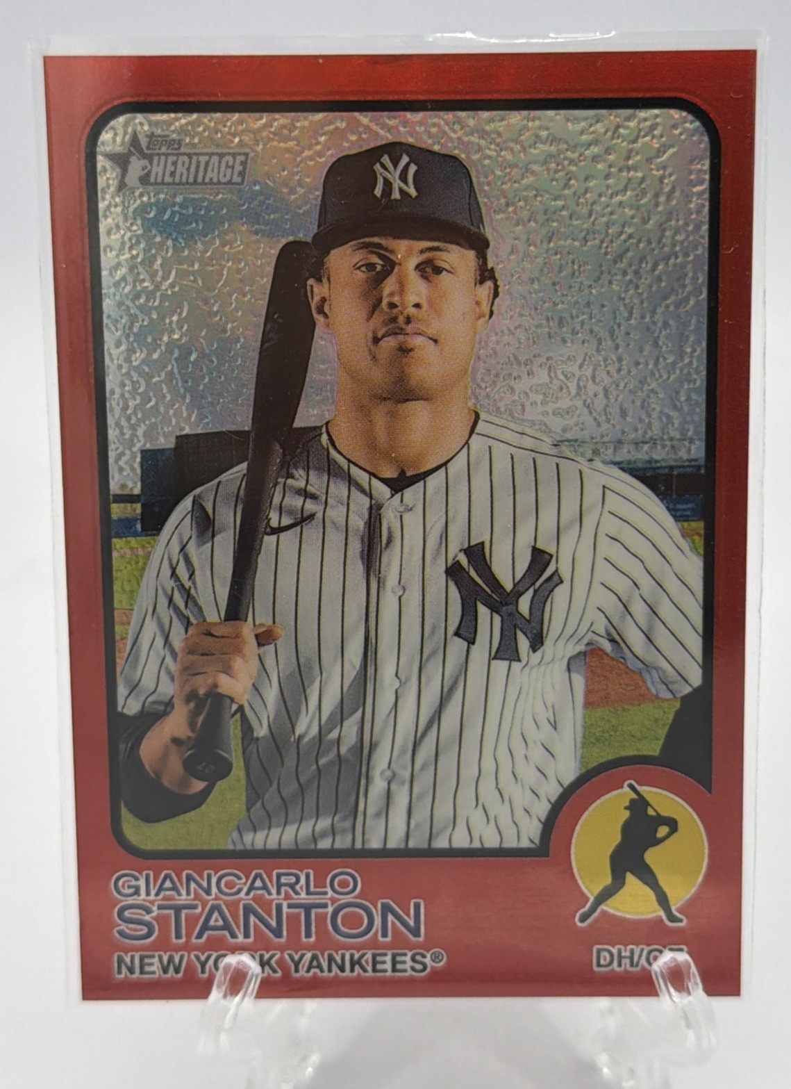 2022 Topps Heritage - Giancarlo Stanton #225 Chrome Red Border Refractor /573