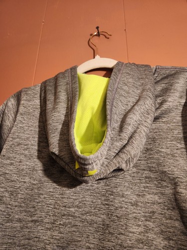 YOUTH XL Under ARMOUR Girls Sweatshirt Size YXL Green/Gray - Picture 7 of 7
