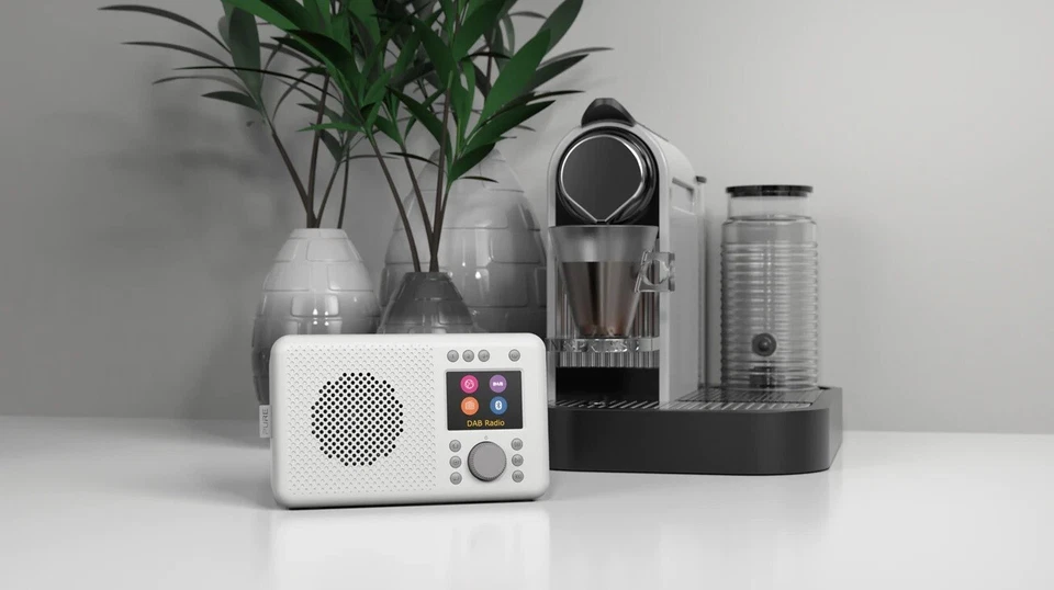 Pure Elan Connect Digital Radio with DAB+, Internet Radio & Bluetooth, White - Image 4 of 4