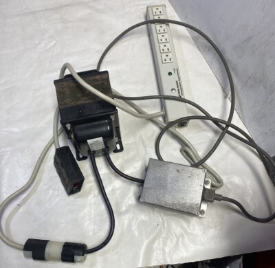 N-92 MD ISOLATION TRANSFORMER 50/60 HZ 115V PRI CORD TO 115V SEC 500 VA TRIAD