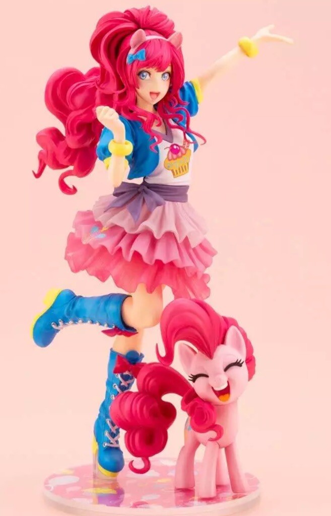 Cutsie Pink Princess – Pixelaction Figure By EnderToys, Action Figure 10 Cm Snodabile Con Mantello E 2 Accessori Casuali - 2