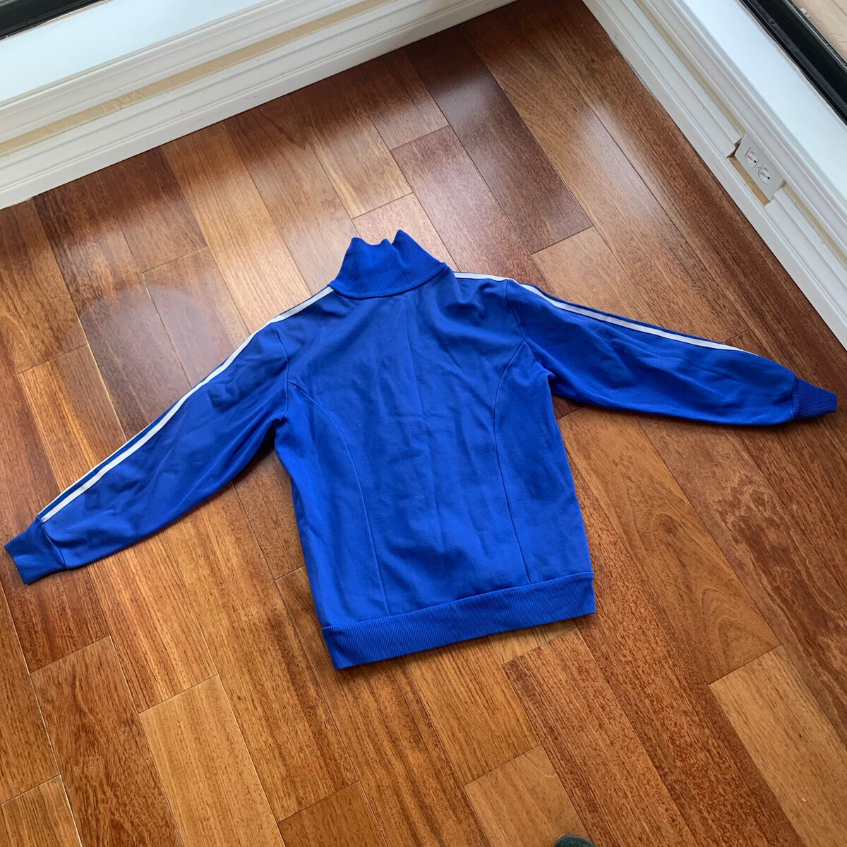 s-l1200.jpg s-l1200.jpg