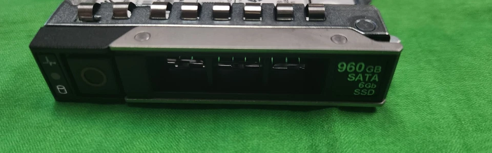 DELL 960GB DD4G0 SATA 6Gbps 2.5IN MZ-7KM960B SSD 0DD4G0 GEN14 Caddy DXD9H - Image 4 of 4