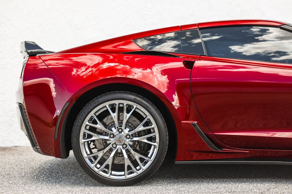 2016 Red Metallic Chevrolet Corvette   | C7 Corvette Photo 2