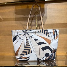 NEW   Tory Burch Nylon Printed Tote 180306