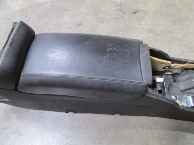 Maserati Quattroporte, Front Center Console, Black, Used, P/N 981342000