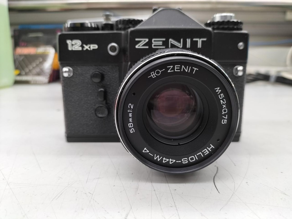 Zenit EM & Helios 44M フィルムカメラ Soviet camera ZENIT EM Lens HELIOS - 44M (f2/58mm) | eBay