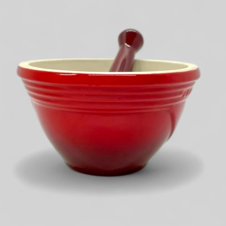 Juego de 2 piezas Le Creuset Mortero & Pestle Color Cerise 10 fl oz Foto 3 de 4