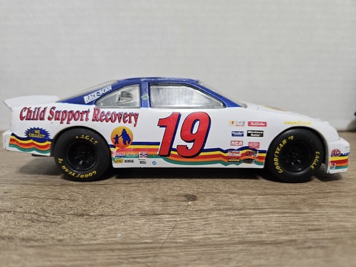 Gary Bradberry #19 1:24 Scale Diecast NASCAR Child Support Recovery 1995 VTG - Picture 4 of 5