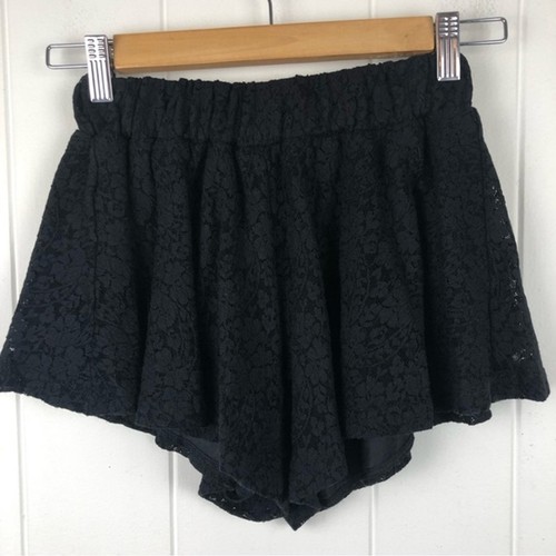 Brandy Melville Womens Black Lace Shorts O/S - Picture 2 of 6