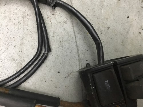 1990 HARLEY 883 HUGGER RIGHT SWITCH WITH THROTTLE CABLES - Picture 7 of 12