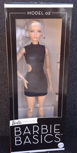 Barbie doll Signature Basics Looks model 2 made to move Mattel JBH71