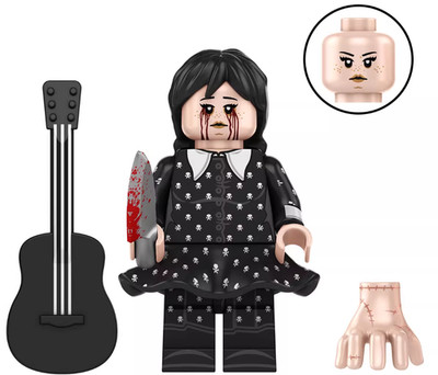 Wednesday Addams mit Eiskaltes Händchen (Thing) Figur (Staffel 2 Variante A)