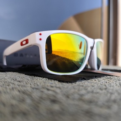 NEW Oakley HOLBROOK Polished White POLARIZED Galaxy Rose Gold