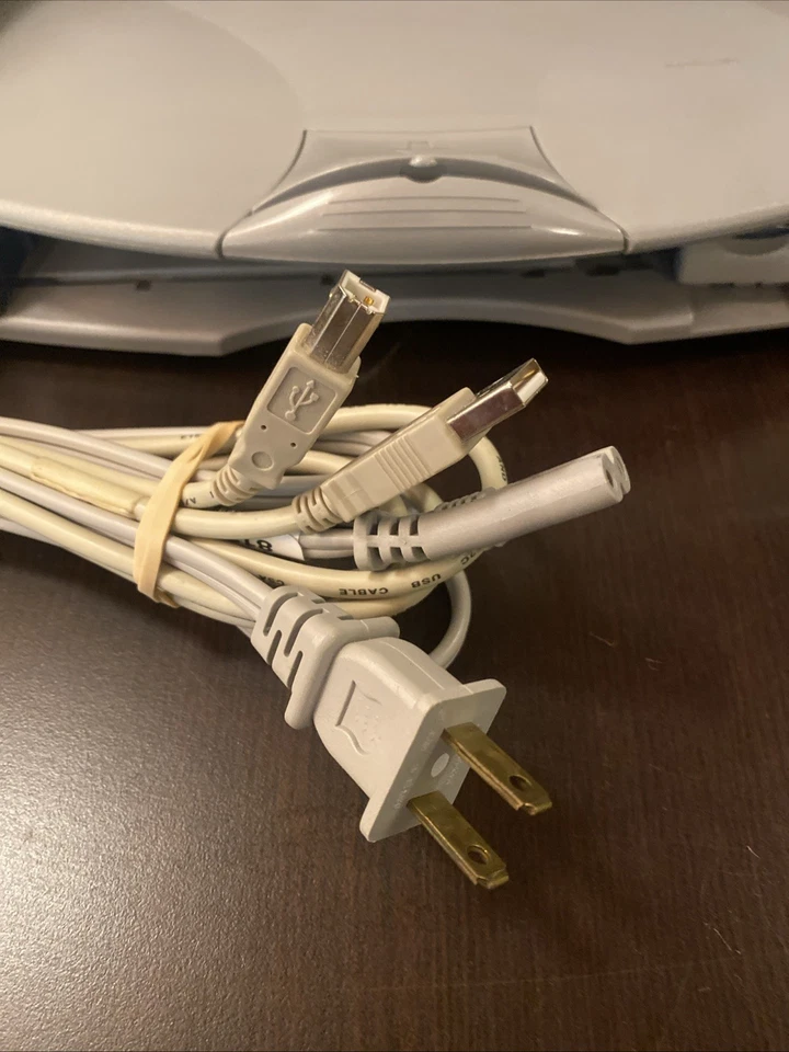 HP Deskjet 960c Color  Standard Printer With Power & USB Cord - Image 4 of 4