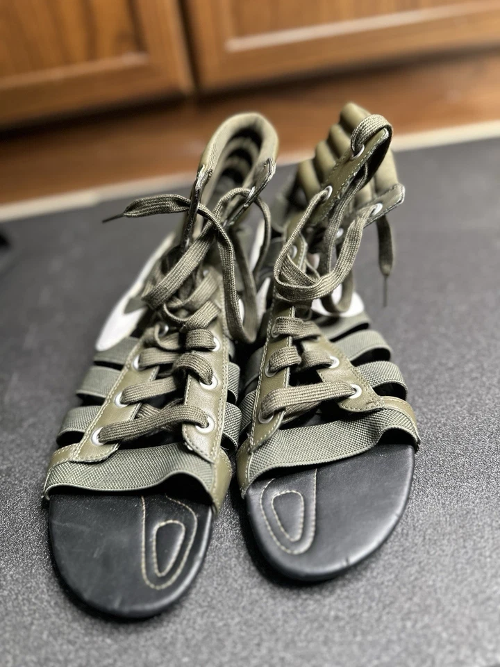 Sandalias Nike Gladiateur (Gladiador) 2009 raras con cordones verde militar talla 9 Foto 2 de 4