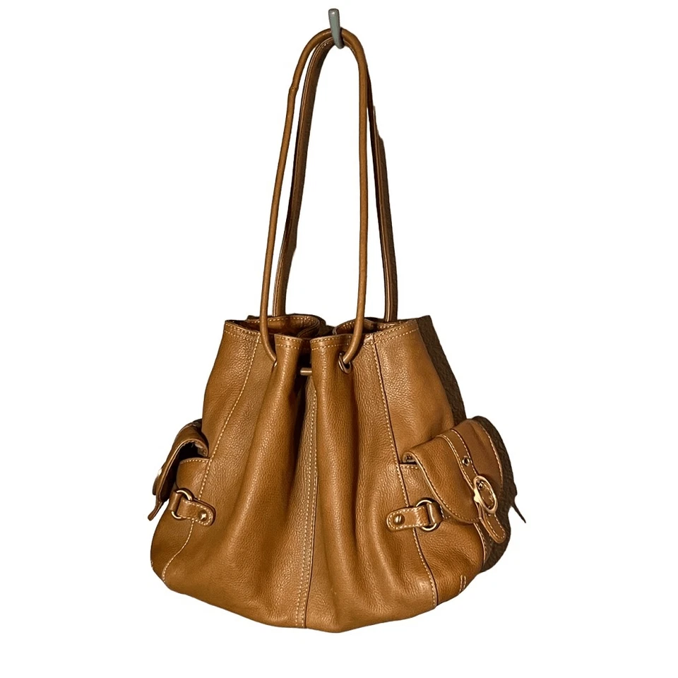 Luce Camel Cinch Style Leather Shoulder Bag - Imagem 3 de 4