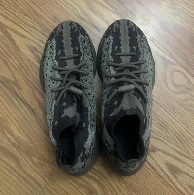 adidas Boost Men s Gray/Black Low Top Lace-Up Athletic Sneakers