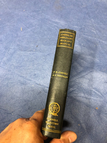 Used American Merchant Seaman's Manual revised 2nd Edition March 1942 - Picture 2 of 7