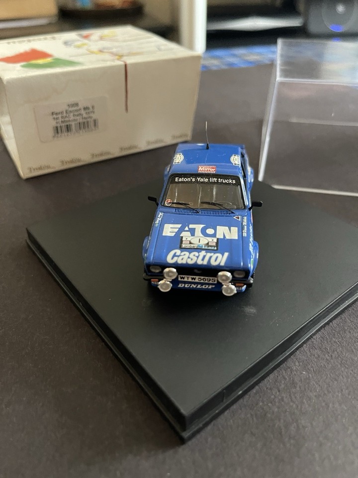 Trofeu Spark Ford Escort Mk2 1972 N°2 Mikkola/Hertz 1/43 – Résine, Pré-commande