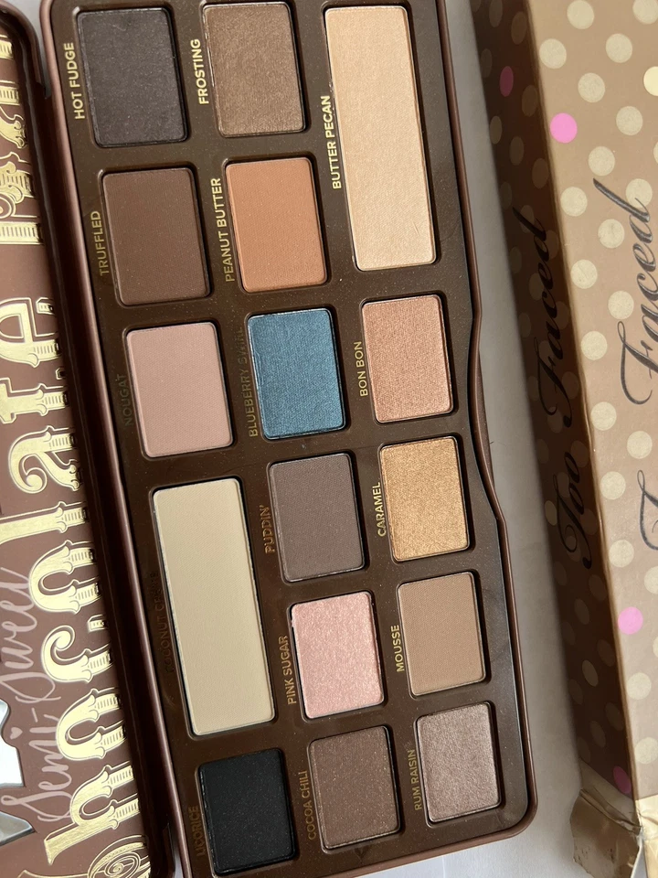 Too Faced Semi Sweet Chocolate Bar Eye Shadow Palette Natural Cocoa NIB (badbox) - Image 2 of 4